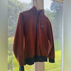 Brown Patagonia sweater